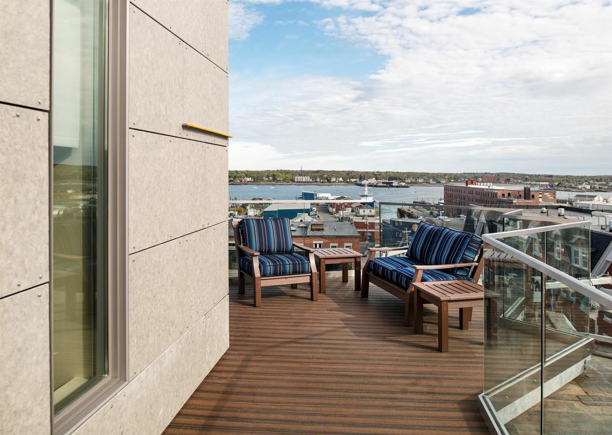 Hyatt Place Portland Downtown - Old Port Square Экстерьер фото