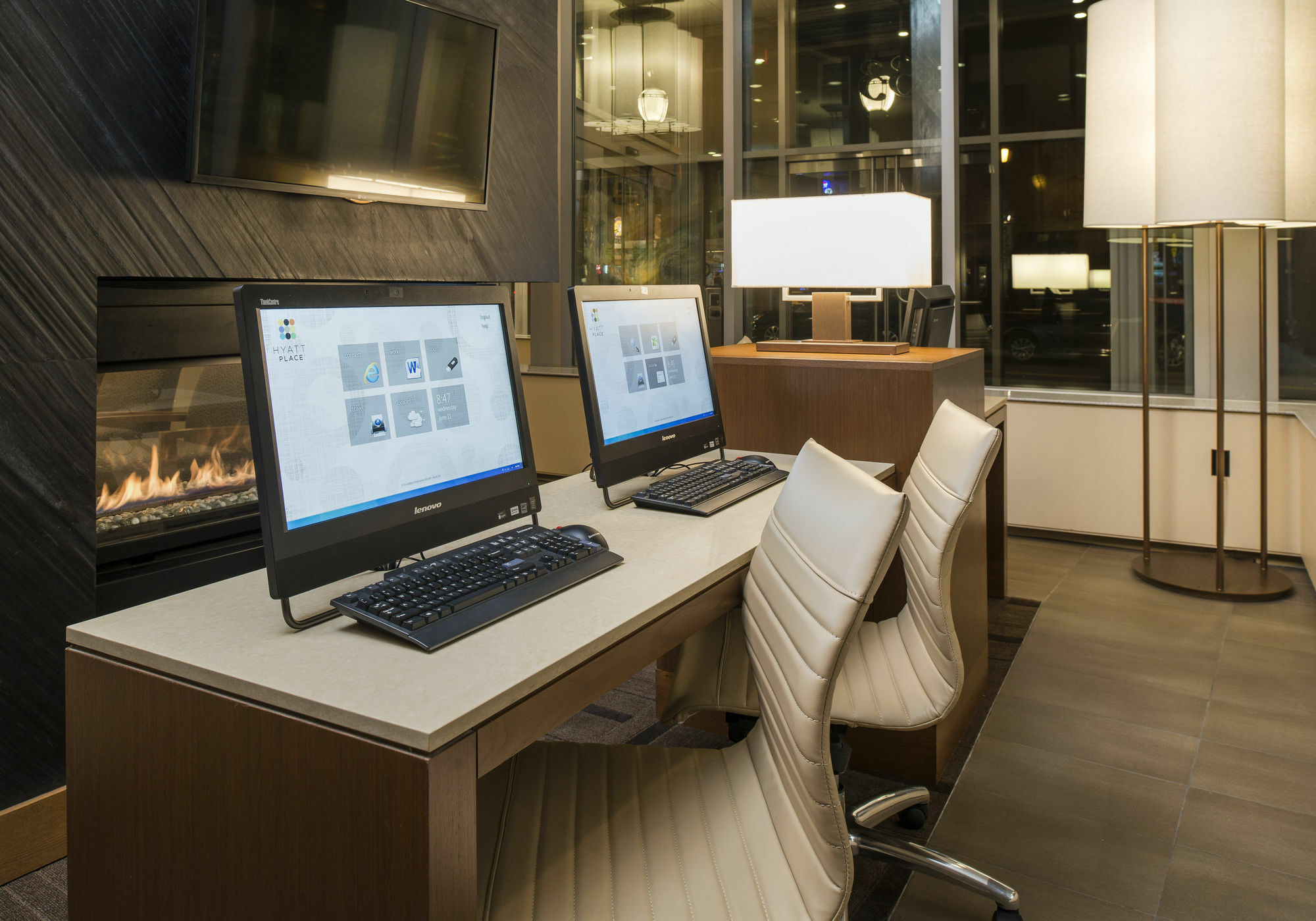 Hyatt Place Portland Downtown - Old Port Square Экстерьер фото